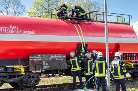 Gleisanlage Fahrzeuge Oberleitung Fachliche Begleitung von Seminaren