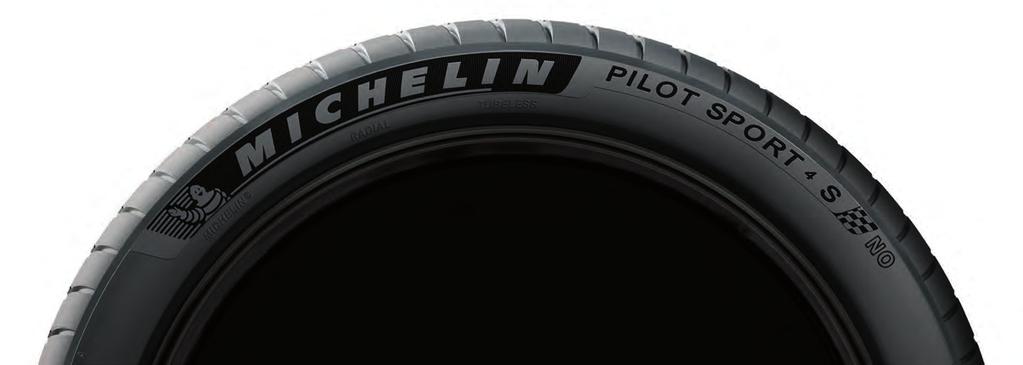 Porsche N-markierte Reifen unterscheiden sich von anderen Reifen insbesondere in der Reifengeometrie, der Gummimischung und dem Testverfahren, welches insgesamt 33 wichtige Kriterien umfasst.