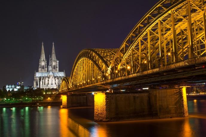 Abendessen. Ihr Reiseverlauf Tag Hafen Ankunft Abfahrt 1. Tag Köln - Individuelle Anreise und Einschiffung - 23:00 2. Tag Koblenz 09:00 19:00 Winningen 21:00-3.