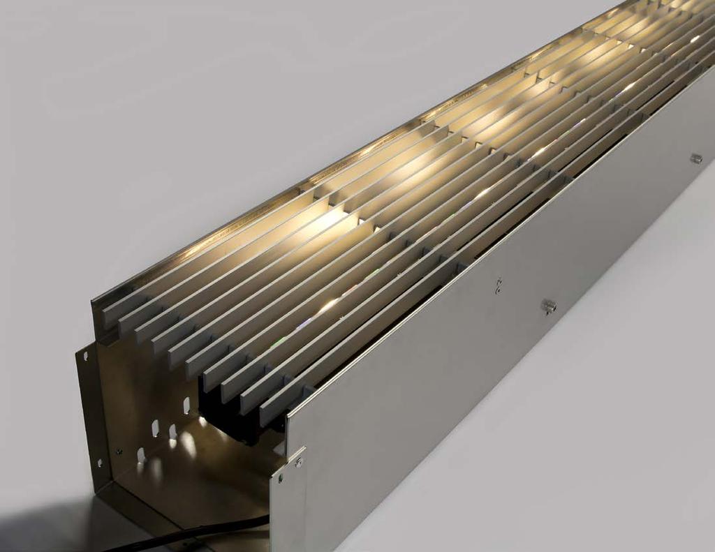 GmbH 1 basis-info LED-Drainlight Fassadenillumination LED-Drainlight ist eine Kombination von LED-Beleuchtung, hochwertigen Edelstahl-Drainagerinnen und Linear- oder Querrosten; dabei werden in die