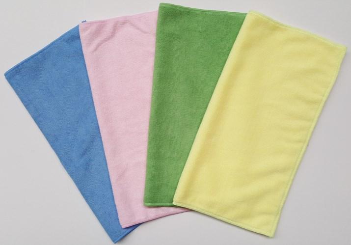 Microfaser-Tücher cloths / torchons Mikrofasertuch Professional microfibre cloth, professional torchon en microfibre professional Farbe gelb / yellow / jaune Product Code 1.119.