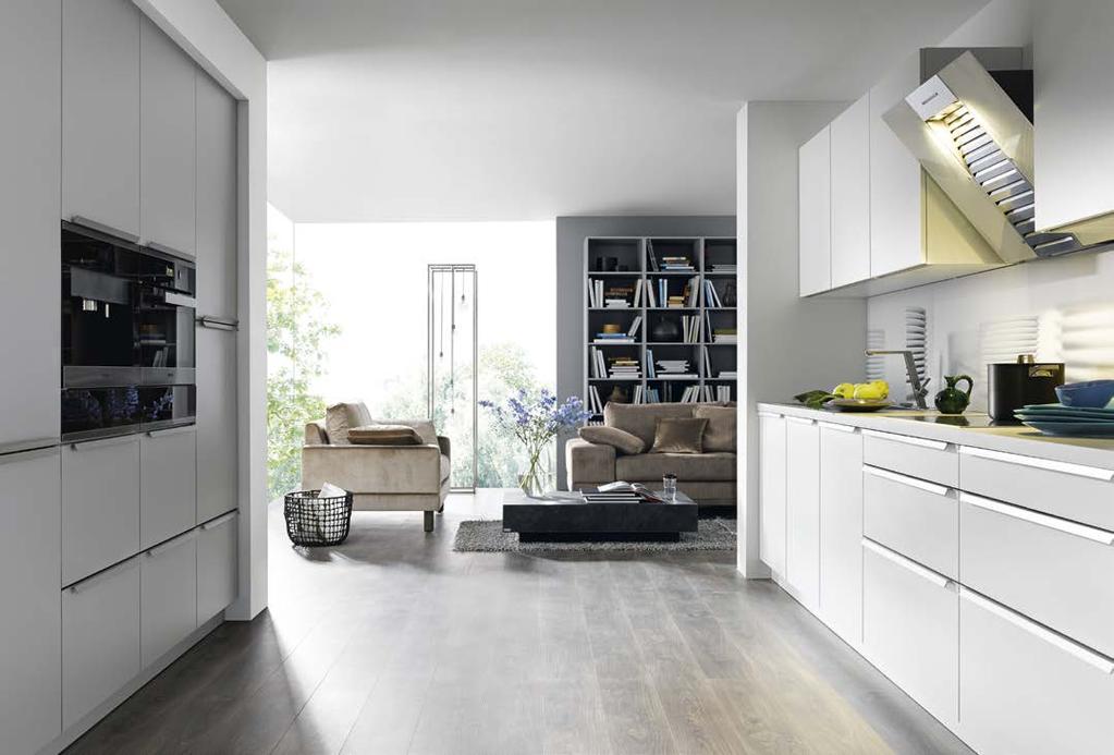 EXKLUSIV * NUR BEI UNS RESOPAL Das Profimaterial der Möbelschreiner und Innenarchitekten hält Einzug in den Küchenbereich und in den Hauswirtschaftsraum.
