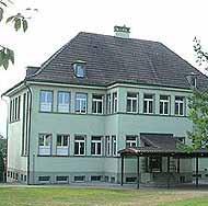 Dörfli Schulhaus Eichberg Schulhaus Gmeindmatt 4