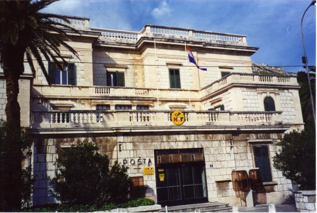 100 Jahre Ende des 1. Weltkrieges Helmut Seebald Postanweisung aus Dubrovnik / RAGUSA als Zeitzeuge Wechsel vom Kronland Dalmatien zum SHS Staat - frankiert wurden die Marken der Monarchie.
