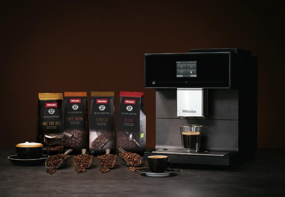 Mehr Freiheit beim Kaffeegenuss mit dem neuen Spitzenmodell CM 7750 Mehr Genussvielfalt durch CoffeeSelect Einziger Kaffeevollautomat für den Haushalt mit drei Bohnenbehältern Behälter per Fingertipp