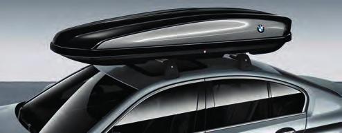Die in Silber und Schwarz erhältliche Dachbox passt für alle BMW Dachträgersysteme und lässt sich durch ihr