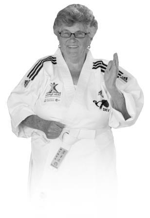 Karate Kampfkunst mit Wohlfühl-Charakter Körperliche Fitness, weniger Depressionen und dazu eine verbesserte Merkfähigkeit: Karate macht Senioren glücklich, so das eindeutige Ergebnis einer Studie