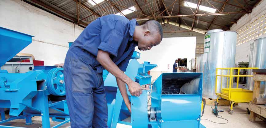 IHRE SPENDE VON 455 HILFT EINEM KLEINUNTERNEHMEN UNTERSTÜTZEN SIE KLEINSTUNTERNEHMEN IN TANSANIA MEDA stärkt 250 kleinere Firmen als Motoren des Wirtschaftswachstums in Tansania.