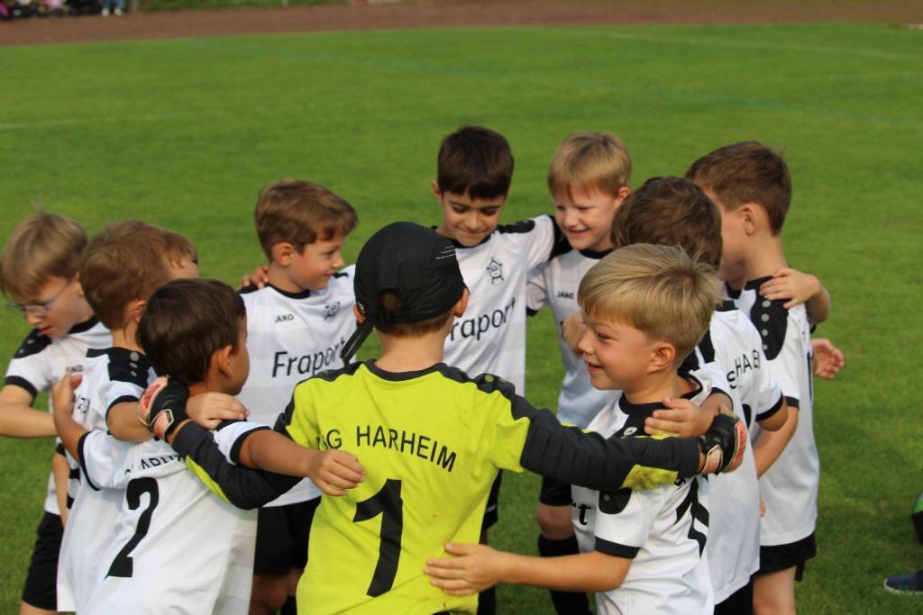 G-Jugend Spielbericht vom Freundschaftsspiel SG Harheim/Viktoria Preußen am 02.09.2017 Am 02.09.2017 fand in der neuen Saison das erste Freundschaftsspiel der G-Jugend statt.