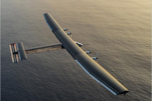 SonnenEnergie Innovationen Solarimpulse 2 Solar-Leichtflugzeug mit dem die Welt 2016 ohne Treibstoff umflogen wurde