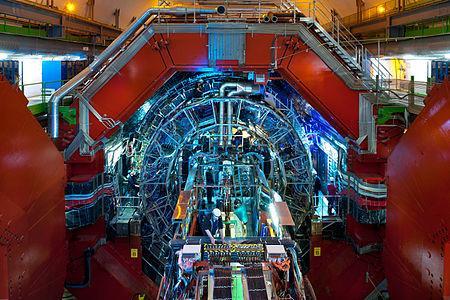 ALICE-Detektor A Large Ion Collider Experiment 25m Länge 16m Breite 16m Höhe 10.