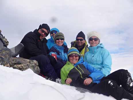 Lawinen- und Skitourenausbildung, 6. 8. 1. 2014 Montag, 6. Januar 2014 Treffpunkt ist für einmal nicht die Thalerlotsch sondern die Abzweigung Zalön.