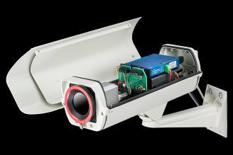 -50-3.5.3 Outdoor-Schutzgehäuse Die Infrarotkamera PI und der USB-Server können unter Verwendung des Outdoor- Schutzgehäuses unter anderem