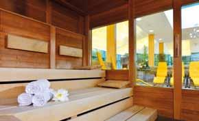 Eisbrunnen Liegen im Innen- und Außenbereich Eintritt in Schwimmbad und Sauna täglich inklusive Der Saunagarten ist