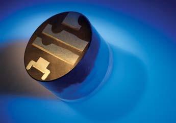 Laserhärten Der Hochleistungsdiodenlaser erzeugt einen präzisen, energiereichen Laserstrahl.