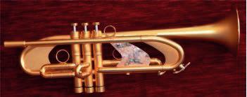 Abalone- Einlagen, Edelstahl- Ventile, Neusilberzüge, Schallstück 123 mm, 2 Wasserklappen Art. Nr.: 22917 2840,00 Bb- Jazztrompete Mod.