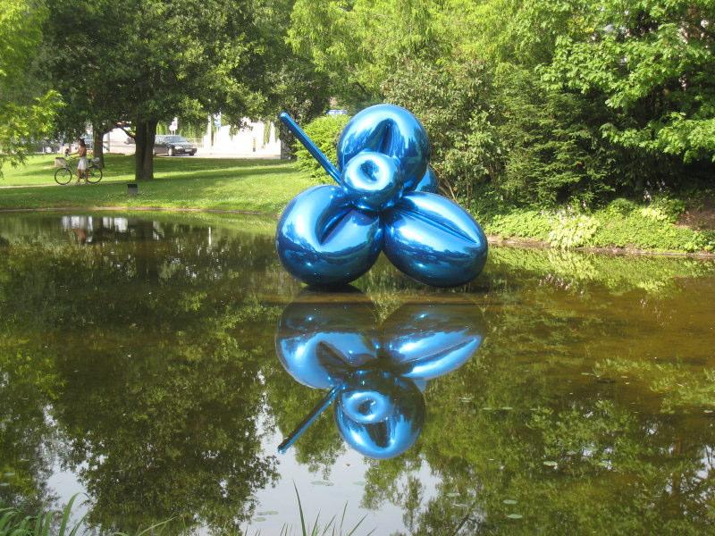 Balloon Flower von Jeff Koons