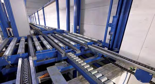 Trailer Fully automatic pallet-sorting facility