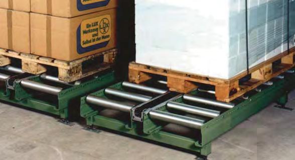 Pneumatic raisable buffer chain conveyor