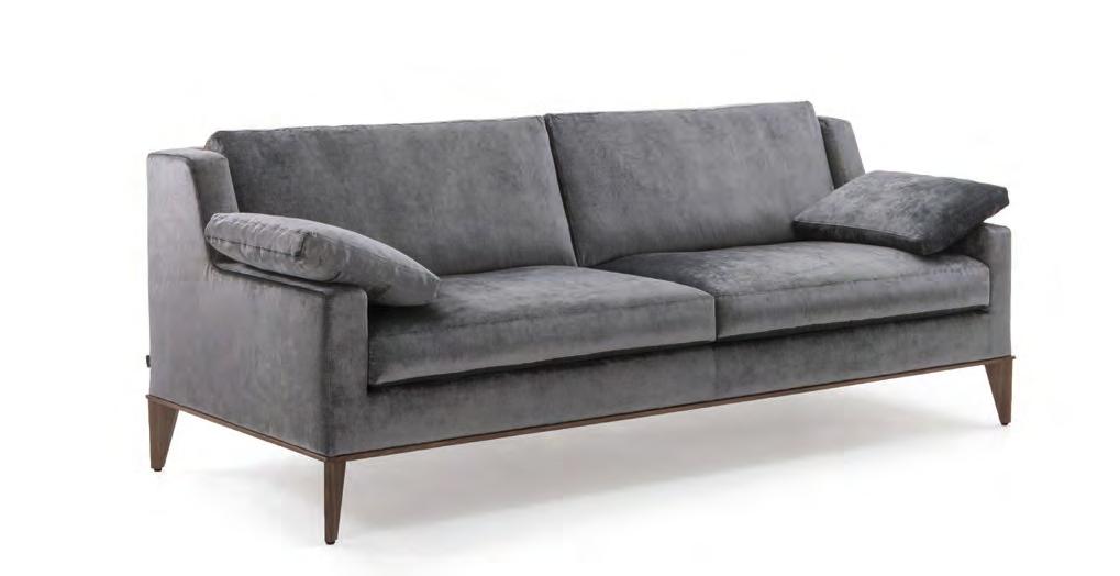 NEU BEI HÜLSKEMPER Design in skandinavischer Klarheit Das neue Sofa SKAGEN greift die nordisch