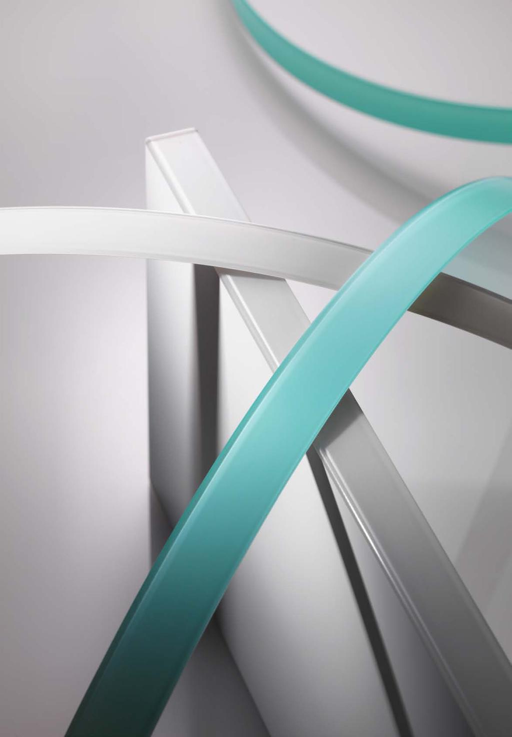RAUKANTEX VISIONS Premium Selection: Glasoptik-Kanten Echtglasoptik! RAUKANTEX visions kombiniert die einzigartige Optik aus echtem Glas mit den positiven Charaktereigenschaften polymerer Werkstoffe.