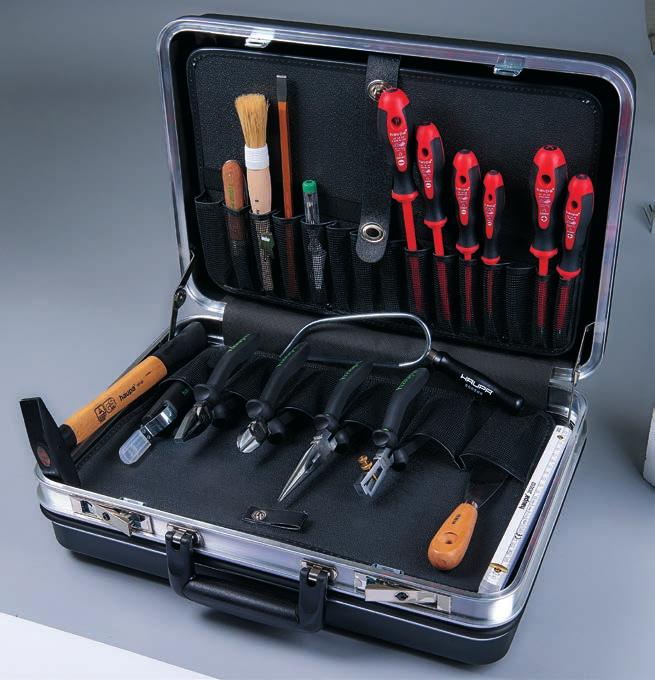 Werkzeugkoffer Basic Hartschalenkoffer, schwarz, 2 Werkzeugtafeln, eine mit Dokumententasche, Bodenschale mit variablen Trennstegen, hochwertige Beschläge, 19 Werkzeuge. Koffer 220038. Art. Nr.