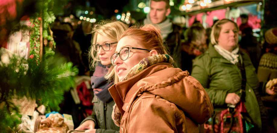 11 bis 20 Uhr Kunsthandwerkermarkt im 16 Uhr Posaunenspiel der Vielbrunner Blasmusik auf dem Marktplatz 18 Uhr Musikalische