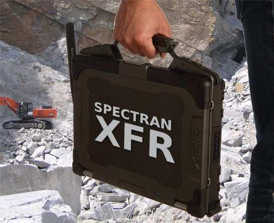 Innovatives Design Der SPECTRAN NFXFR verfügt über sichere, versiegelte Anschlussabdeckungen und unterstützt ichtige Peripheriegeräte an jedem beliebigen Standort.