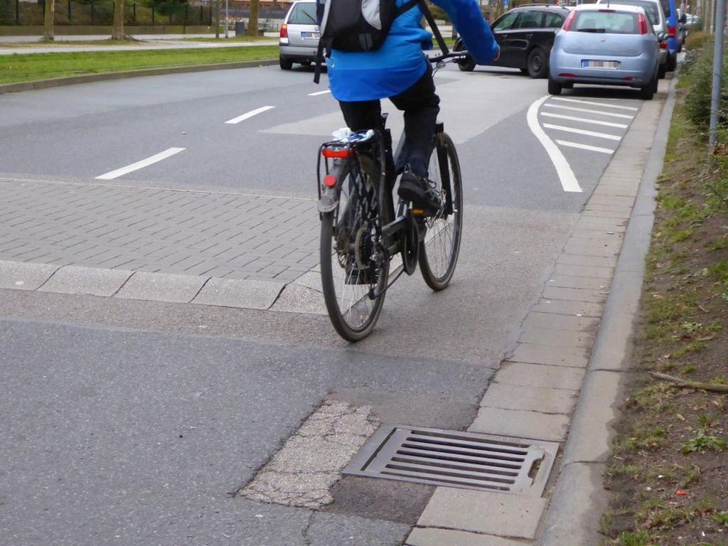 Top 18 MIV beruhigen - nicht Radverkehr Verkehrsberuhigung - keine Kölner-Teller - keine steilen Rampensteine in Wegen von Radfahrenden
