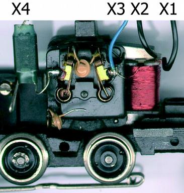 Deutsch LRA X1 X2 Feldspule Draht 1 / Draht 2 X3 X4 X5 X6 Motorschild, Feldspuleseite Motorschild, Gleisseite Motorausgag des Decoders Hiweis: Es ka sei, dass ach dem Aschluss des Lastregel-Adapters