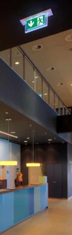Baurecht Muster-Beherbergungsstättenverordnung Eine Sicherheitsbeleuchtung muss vorhanden sein in notwendigen Fluren und in notwendigen Treppenräumen in
