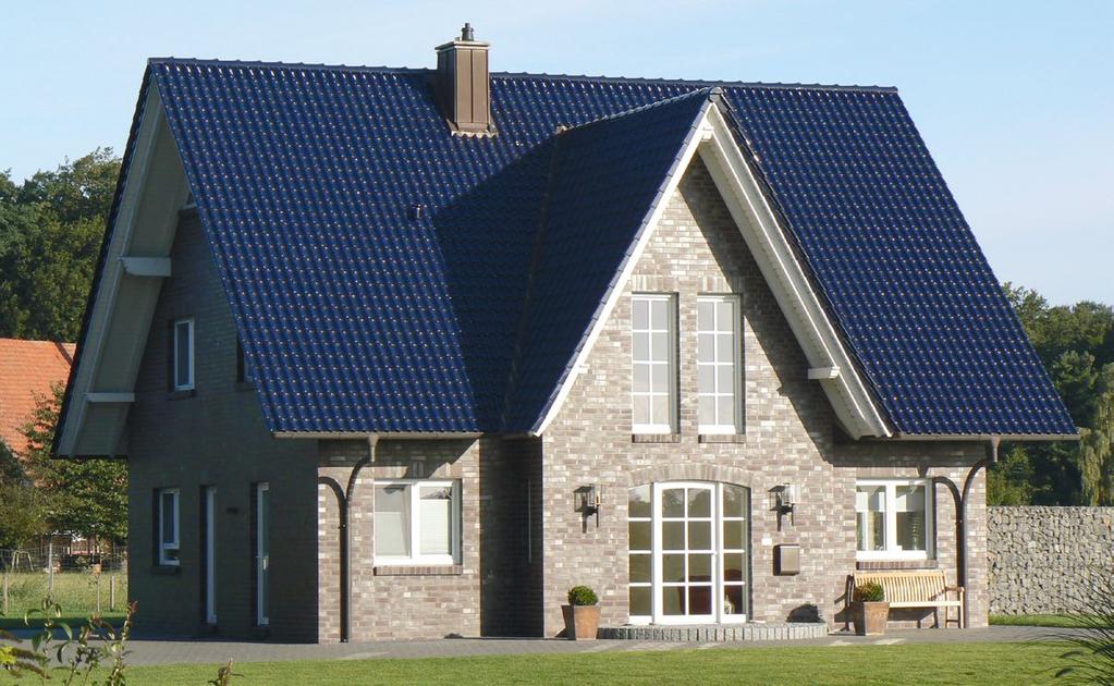 Aluminium Sanierung Einfamilienhaus: Eindeckung der Dachfläche