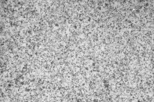 Bodenplatten im Innenbereich Trittfläche geschliffen, poliert oder satiniert, Kanten gesägt Hartberger Granit