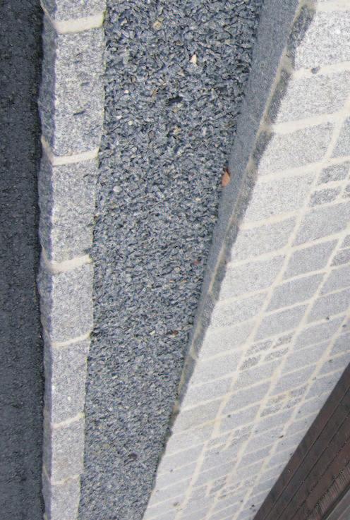Fase 1cm Lieferung auf Paletten Leistensteine / Rasenkanten gesägt allseitig gesägt und sandgestrahlt, Kanten durch das Strahlen gerundet, in freien Längen Typ Format