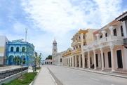 Mittwoch Camagüey - Bayamo Historisches Zentrum Bayamos Die Geburtsstunde der kubanischen Nation Auf Kurs in Richtung Osten reisen wir weiter nach Bayamo, in die Hauptstadt der Region Granma.