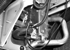 Citroen Xantia Ansteuerung des Heizgerätes Aufrüstung zur Standheizung 1 Gültig für alle Fahrzeuge - -poligen Stecker (8/6) am Heizgerät ausclipsen - Leitung grün (8/1,5) (fahrzeugeigenes