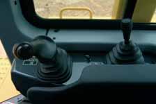 Schnittstelle Mensch-Maschine Palm-Command : Elektronischer Fahrsteuerjoystick Der Palm-Command-Joystick ermöglicht dem Fahrer eine ermüdungsfreie Auto Shift-Down Schalter Wartungsschalter