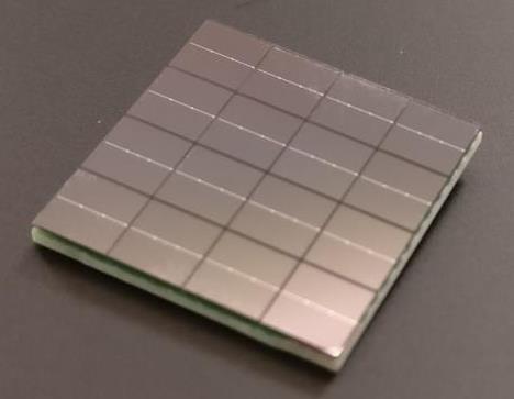 4 4 Sensor Array in High-Density Technology Sensor chips are arranged in arrays Wafer level packaging of sensor