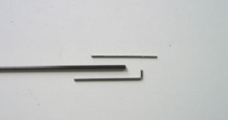 wird. Ein 0,5-0,8mm Stahldraht dient als Ausfallsicherung.