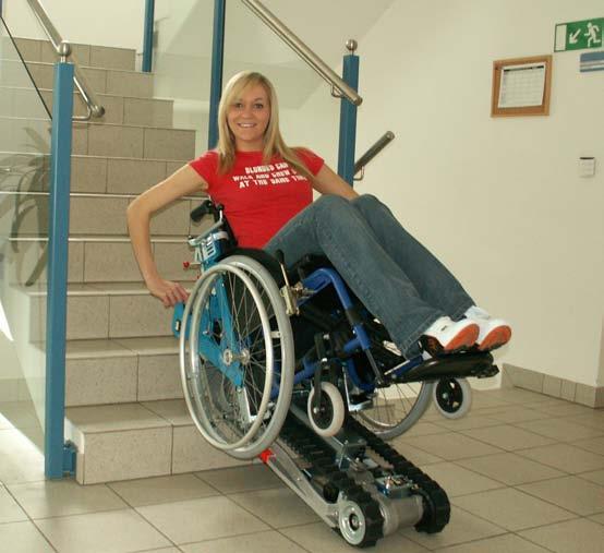 Stairmax Die weltweit einzige Treppenraupe welche man im eigenen Rollstuhl und ohne fremde