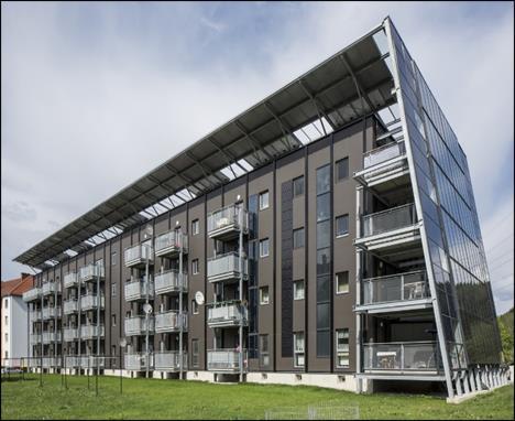 Nussmüller Plusenergiegebäude Erbaut 1959 Sanierung 2013 klima:aktiv Gold Fertigstellung 2014 32 Wohnungen 2.