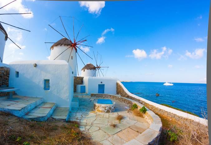 Freuen Sie sich außerdem auf ein Inselhopping der besonderen Art durch die griechische Inselwelt. Wie auf allen unseren Kreuzfahrten erwartet Sie unser Premium Alles Inklusive-Konzept.