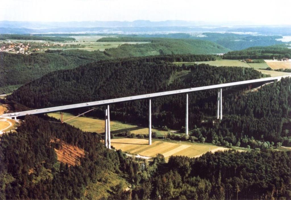 Neckartalbrücke Weitingen, 1975-1978; Länge der