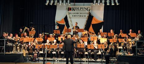 Kolping-Blasorchester begeistert Publikum und Kritiker Mit seinem Frühjahrskonzert hat das Kolping-Blasorchester das Publikum wie die