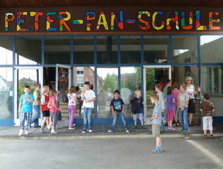 Stellung im Schulsystem Die Peter-Pan-Schule ist eine Förderschule mit dem Förderschwerpunkt Sprache im Primarbereich, an der sprachbehinderte Kinder unterrichtet werden, die trotz normaler Begabung