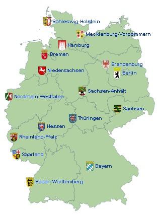 Eine regionale Betrachtung Fraueneishockey wird in Deutschland unter schwierigen geographischen Randbedingungen durchgeführt.