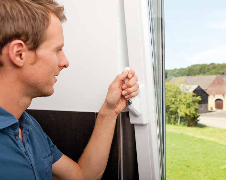 Damit dieses Gefühl bleibt und Sie sich in Ihrer Wohnung sicher fühlen, können Sie ebenfalls Produkte zum Absichern der Fenster und der Wohnungstür