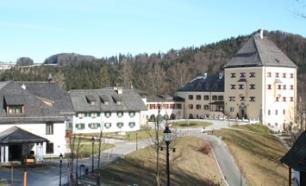Brennstoff 15 Jahre Start: 2007 Sclosshotel Fuschl Salzburg Wärmecontracting Ersatzstrom Lieferung Wärme und Ersatzstrom Finanzierung Wartung