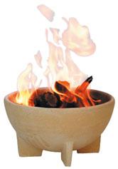 G R I L L F E U E R & F E U E R S C H A L E N Das Grillfeuer und unsere Feuerschalen sind aus CeraFlam, der patentrechtlich geschützten DENK-Feuerkeramik hergestellt.
