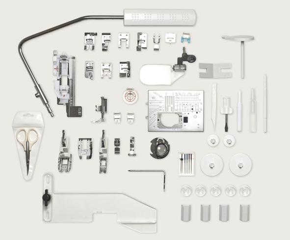 Vergrößerungsglas, Kniehebel, Fußpedal, USB-Kabel.